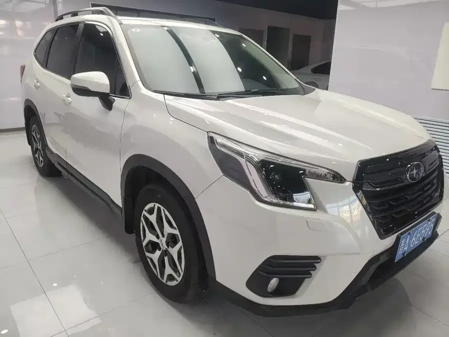 Subaru Forester Forester 2022 2.0i AWD Luxury Edition EyeSight 2022 — миниатюра 3