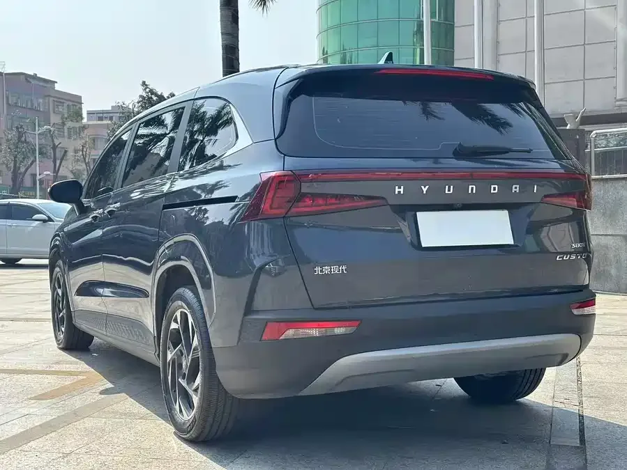 Hyundai Custo Kustu 2021 380TGDi LUX Premium 2023 — миниатюра 4