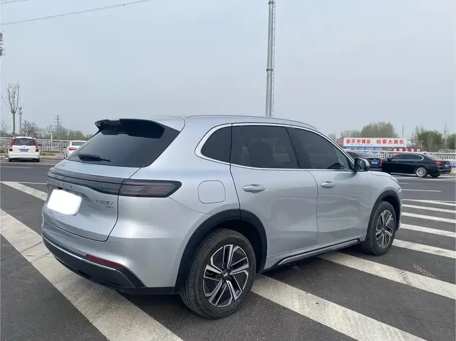 Geely Galaxy Starship 7 Galaxy Starship 7 2025 120km Exploration+ Edition 2025 — миниатюра 3