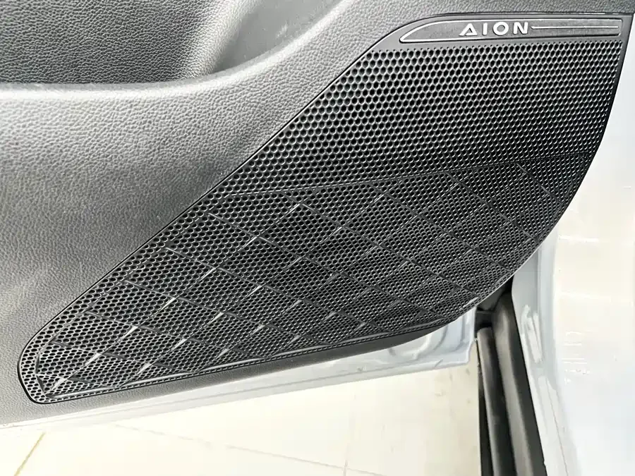 AION AION V AION V 2022 Plus 70 Smart Technology Edition Ternary Lithium 2022 — миниатюра 3