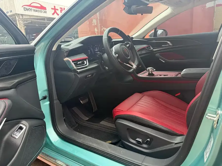 Hongqi H6 Hongqi H6 2024 2.0T American Edition 2025 — миниатюра 4