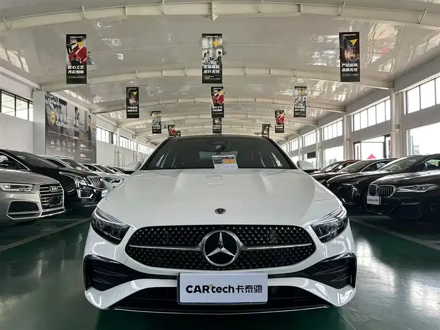 Mercedes-Benz Class A Mercedes-Benz A-Class 2023 A 200 L Fashion Edition 2023 — миниатюра 3