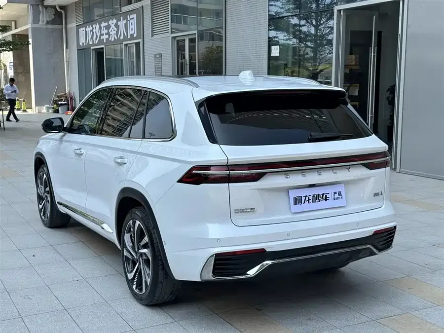 Geely Monjaro Xingyue L 2021 2.0TD DCT EVO 2WD Smart Edition 2022 — миниатюра 4