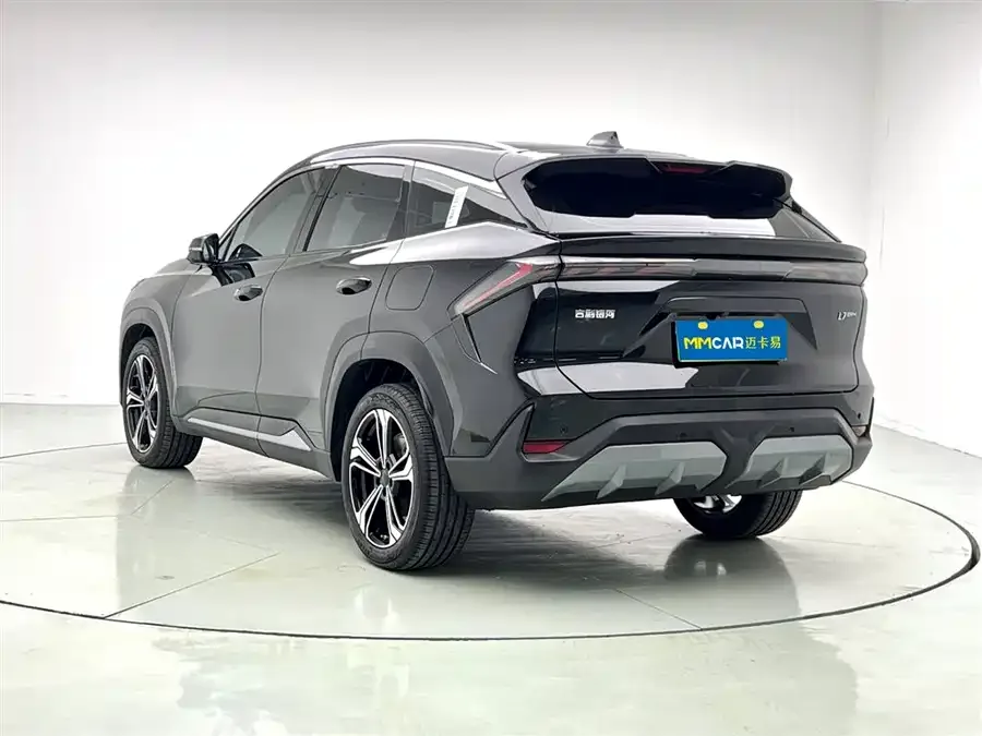 Geely Galaxy L7 Galaxy L7 2025 EM-i 115km Exploration Edition 2025 — миниатюра 2