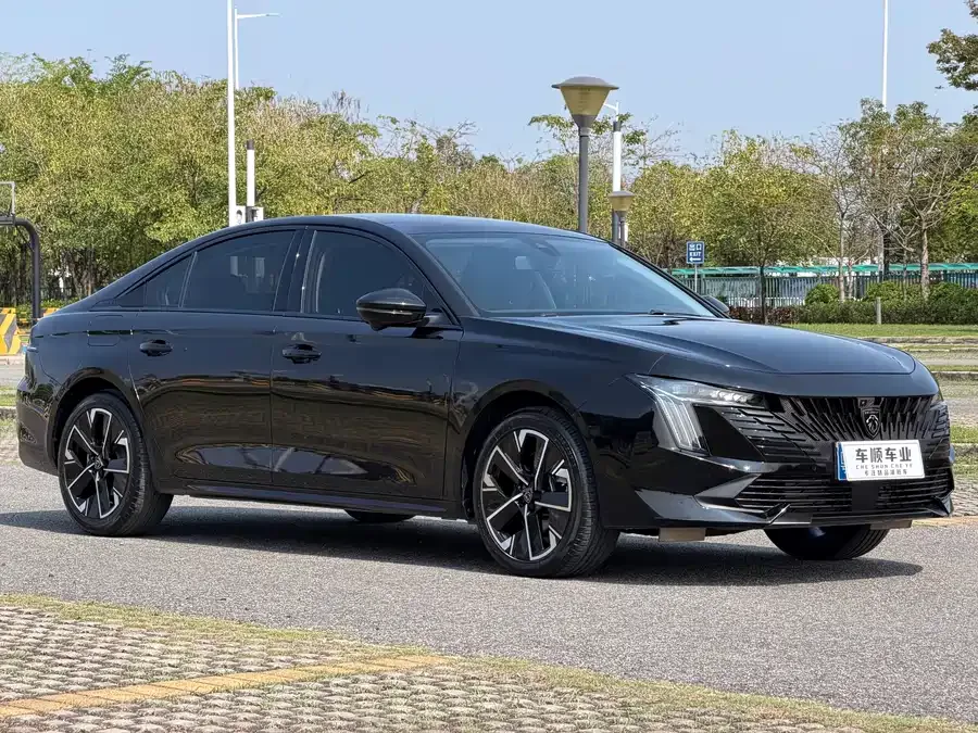 Peugeot 508 Peugeot 508 2023 508L 400THP Driving Flagship Edition 2023 — миниатюра 3
