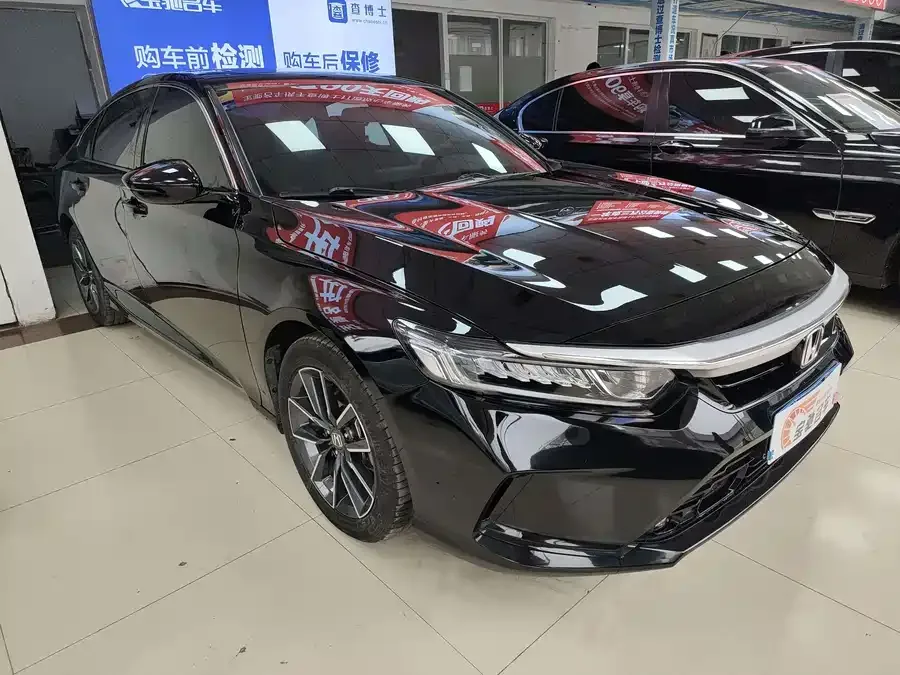 Honda Inspire 2022 Insignia 260TURBO Elegant Edition 2022 — миниатюра 3