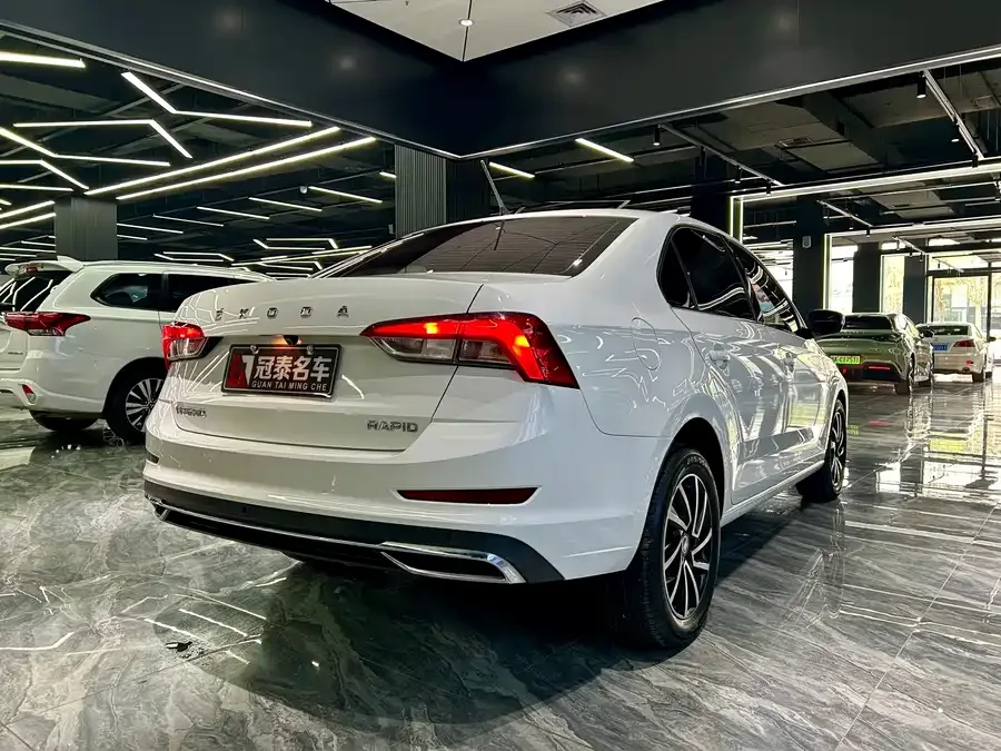 Skoda Rapid Xinrui 2022 1.5L Automatic Comfort Edition 2022 — миниатюра 2