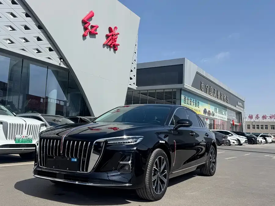 Hongqi H5 PHEV Hongqi H5 PHEV 2025 170 Super Hybrid Edition 2025 — фото 1, купить с доставкой в Москву