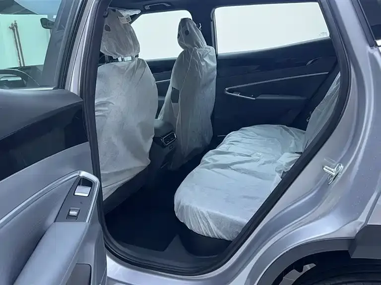 Geely Atlas Boyue 2026 1.5TD Joy 2026 — миниатюра 4