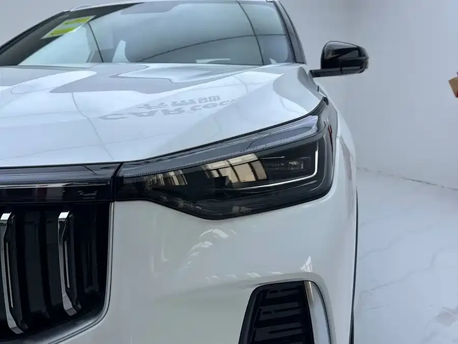Geely Atlas Boyue 2026 1.5TD Yearning 2026 — миниатюра 3