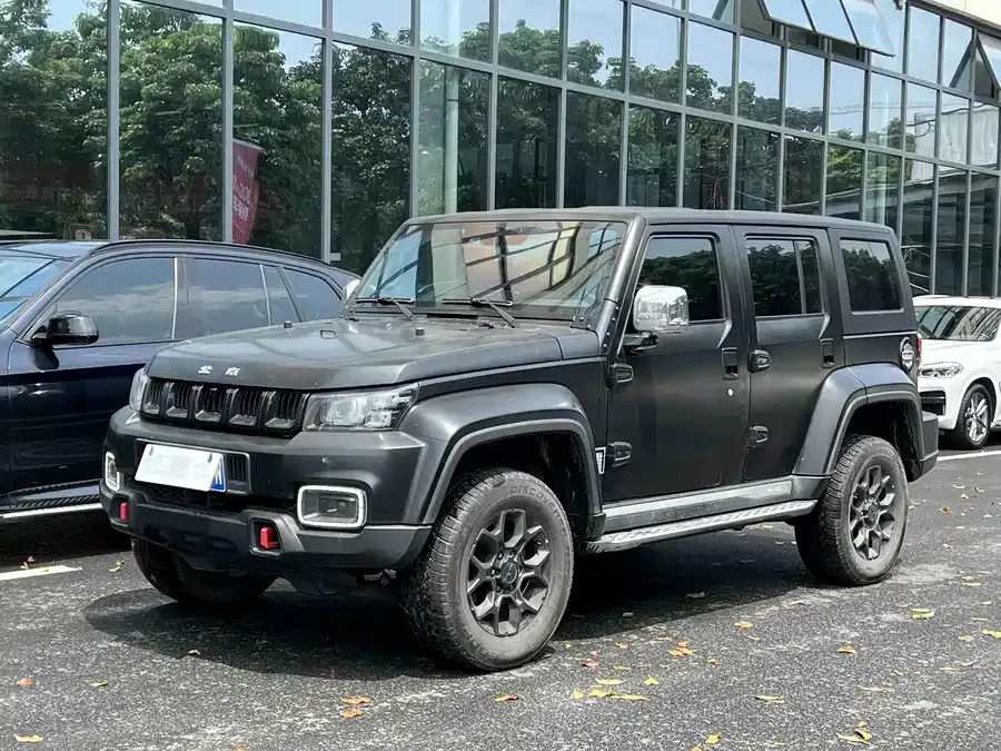 BAIC BJ40 Beijing Off-road BJ40 2021 2.0D Automatic 4WD Blade Hero Edition Knight Edition 2022 — фото 1, купить с доставкой в Москву