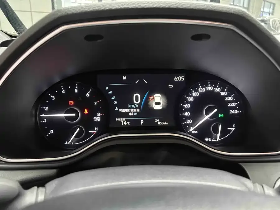 Toyota Avalon Avalon 2023 2.0L Premium Edition 2024 — миниатюра 5