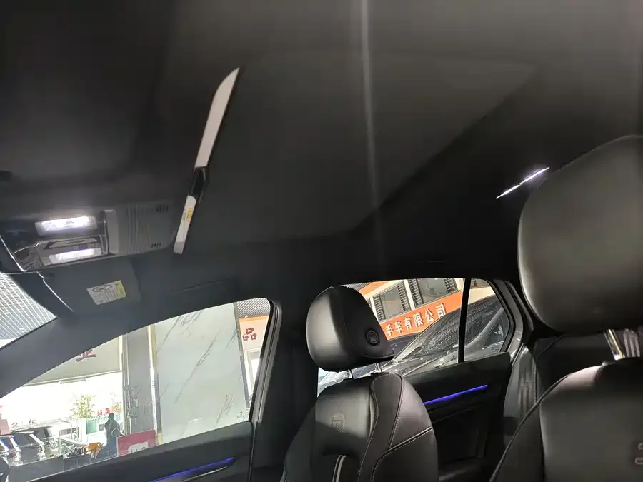 Volkswagen golf Golf 2021 280TSI DSG R-Line 2023 — миниатюра 4