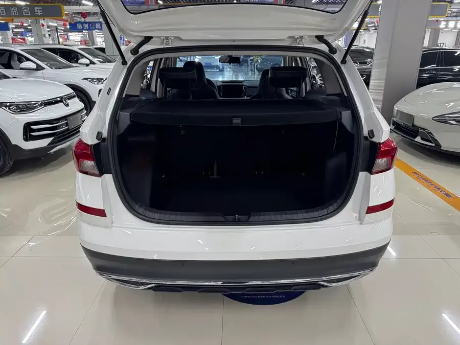 Skoda Kamiq Komic 2021 1.5L automatic comfort version 2022 — миниатюра 3