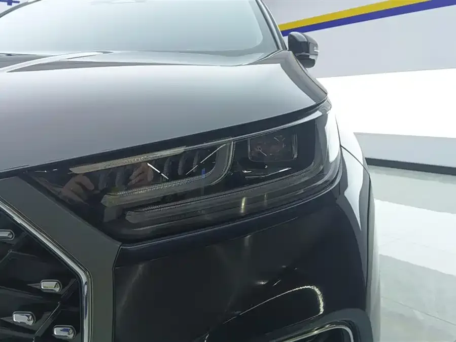 Chery Tiggo 8 PLUS Tiggo 8 PLUS 2022 290TGDI DCT luxury edition 2023 — миниатюра 2