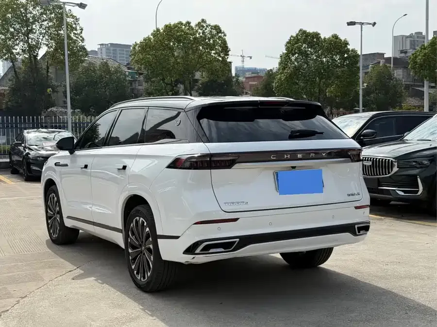 Chery Tiggo 9 Tiggo 9 2023 2.0T Automatic 2WD Luxury Edition 7 Seaters 2024 — миниатюра 2
