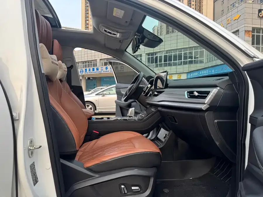 Chery Tiggo 8 Tiggo 8 2021 Kunpeng Edition 390TGDI Automatic Swinging Edition 2022 — миниатюра 3