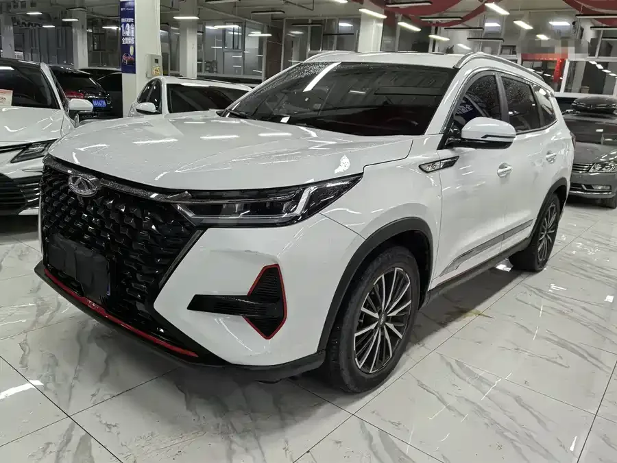 Chery Tiggo 8 PRO Tiggo 8 PRO 2022 290T 2WD Sky Edition 7 Seaters 2023 — фото 1, купить с доставкой в Москву