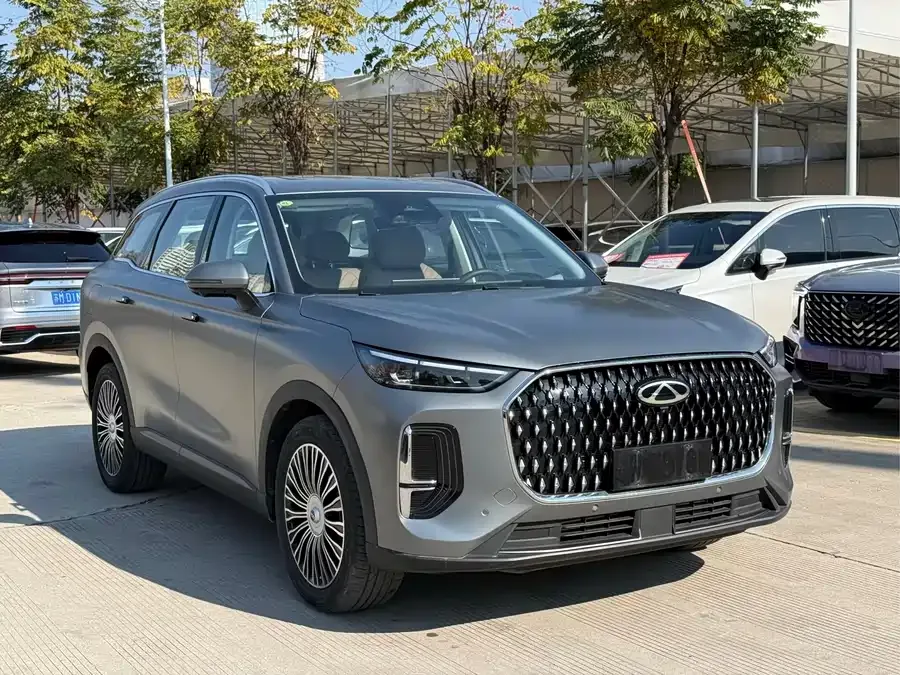 Chery Tiggo 8L Tiggo 8L 2024 2.0T 2WD Premium Edition 7-seater 2024 — миниатюра 3