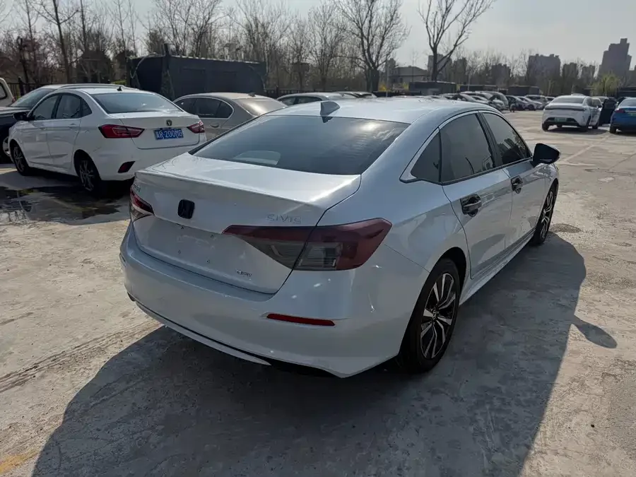 Honda Civic Civic 2025 2.0L e:HEV Hybrid Plus 2025 — миниатюра 2