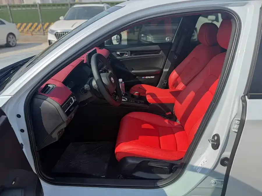 Honda Civic Civic 2025 2.0L e:HEV Hybrid Plus 2025 — миниатюра 4