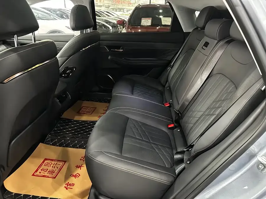 Baojun Enjoy the environment Baojun Enjoy 2025 plug-in hybrid 140km luxury version 2025 — миниатюра 2