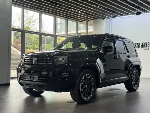 Tank 700 New Energy 2025 купить в Москве