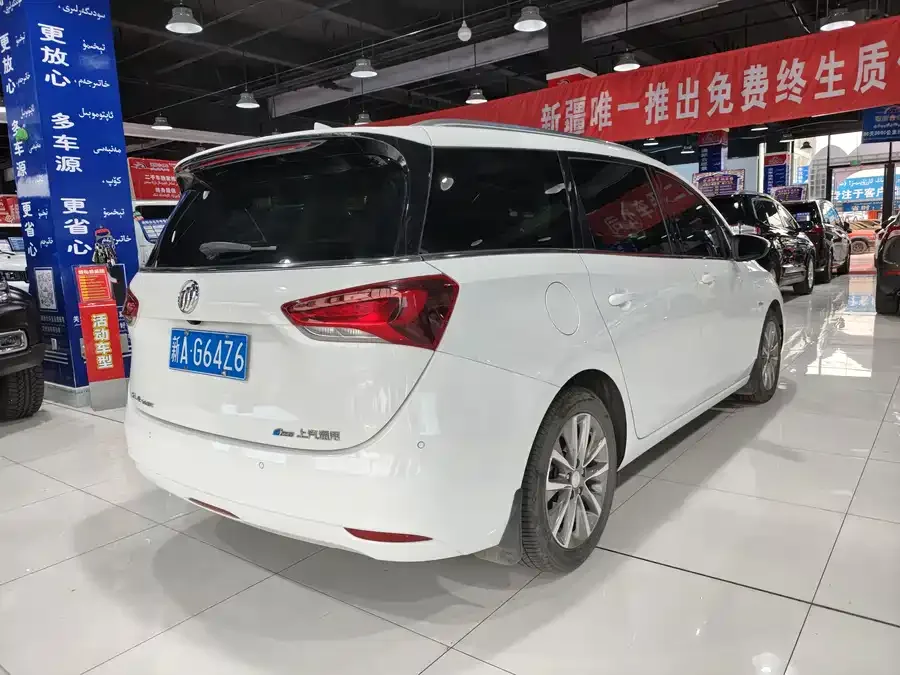 Buick GL6 2021 323T Mild Hybrid Connected Luxury Edition 2023 — миниатюра 3