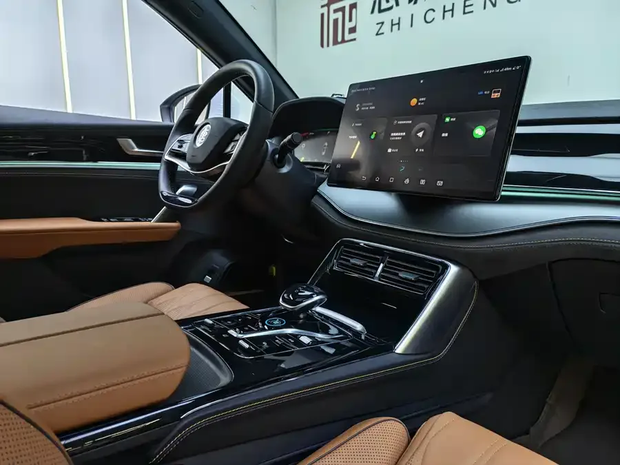 BYD Tang New Energy Tang New Energy 2023 DM-i Champion Edition 112KM Premium Edition 2023 — миниатюра 5