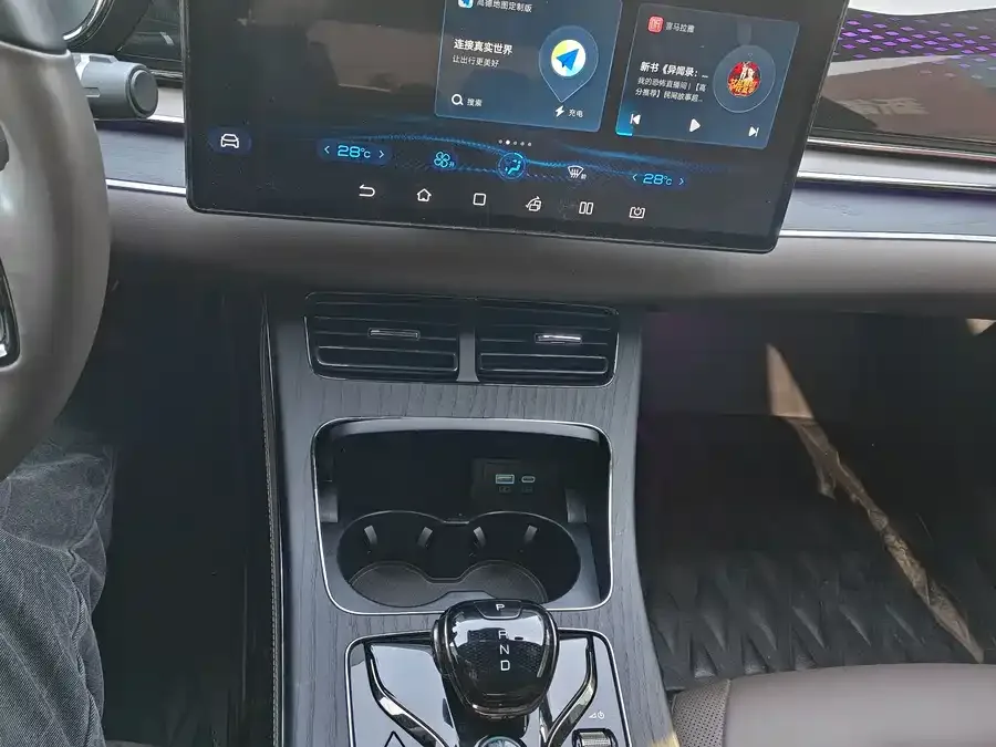 BYD Second-hand Han 2022 DM-i 121KM Premium Edition 2023 — миниатюра 5