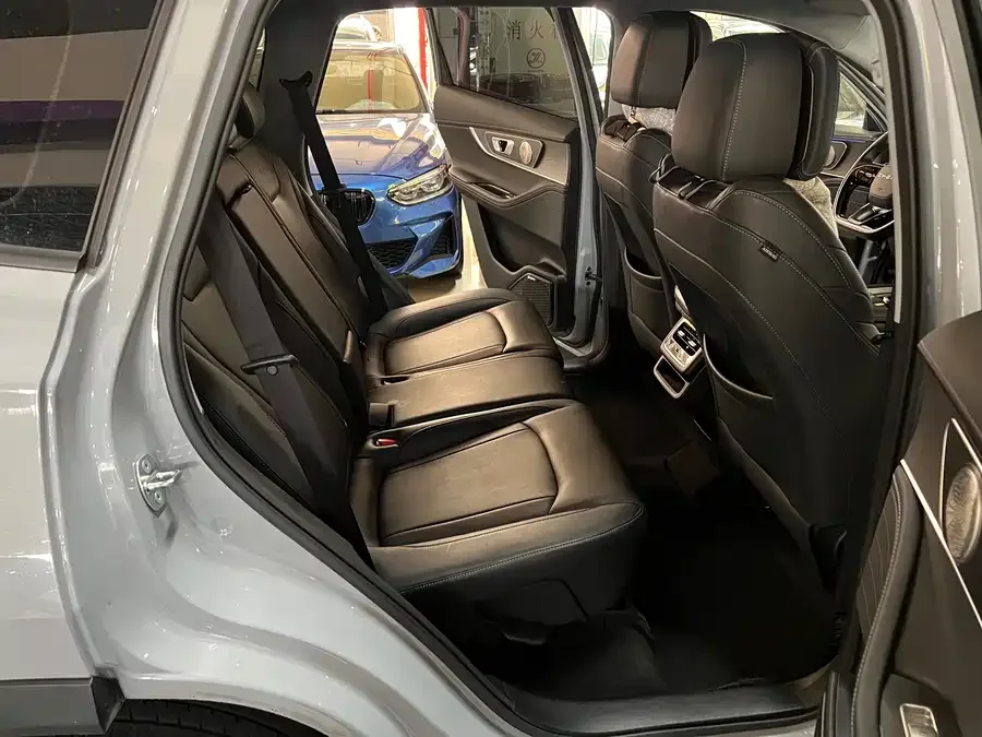 Chery Tiggo 8 PRO Tiggo 8 PRO 2024 Champion Edition 290T 2WD Shining Edition 5 Seaters 2023 — миниатюра 3