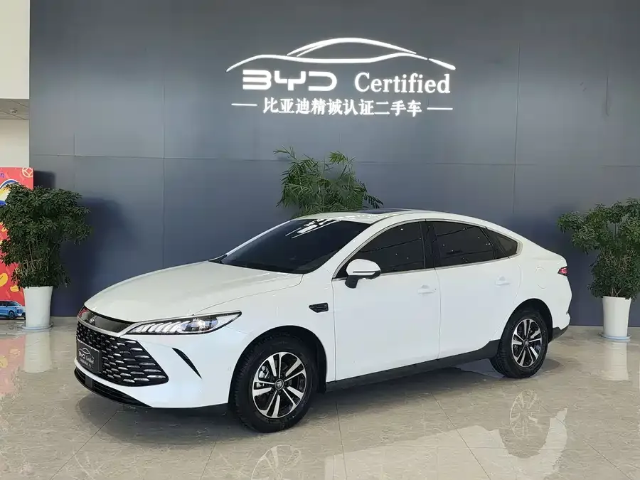 BYD Qin PLUS Qin PLUS 2025 DM-i Intelligent Driving Edition 120KM Beyond Edition 2025 — фото 1, купить с доставкой в Москву