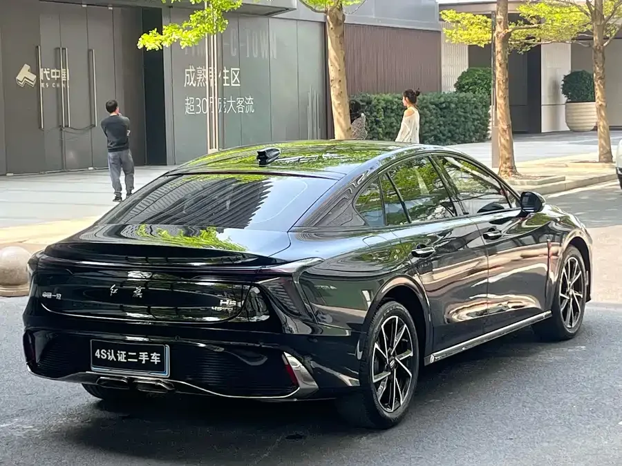 Hongqi H6 Hongqi H6 2024 2.0T American Edition 2024 — миниатюра 2