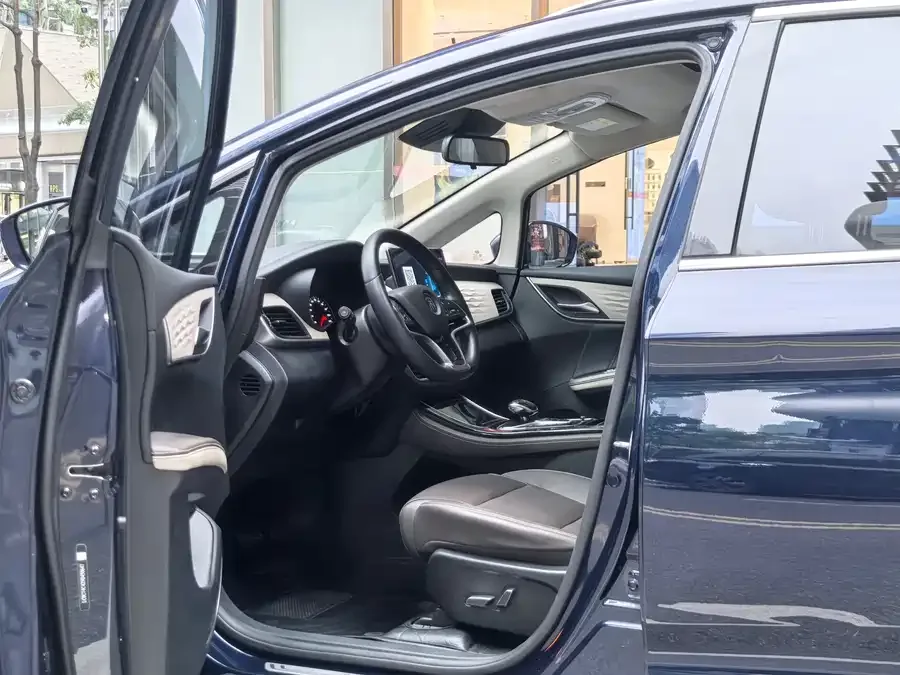BYD Song MAX New Energy Song MAX New Energy 2022 DM-i 105KM Flagship 2023 — миниатюра 4