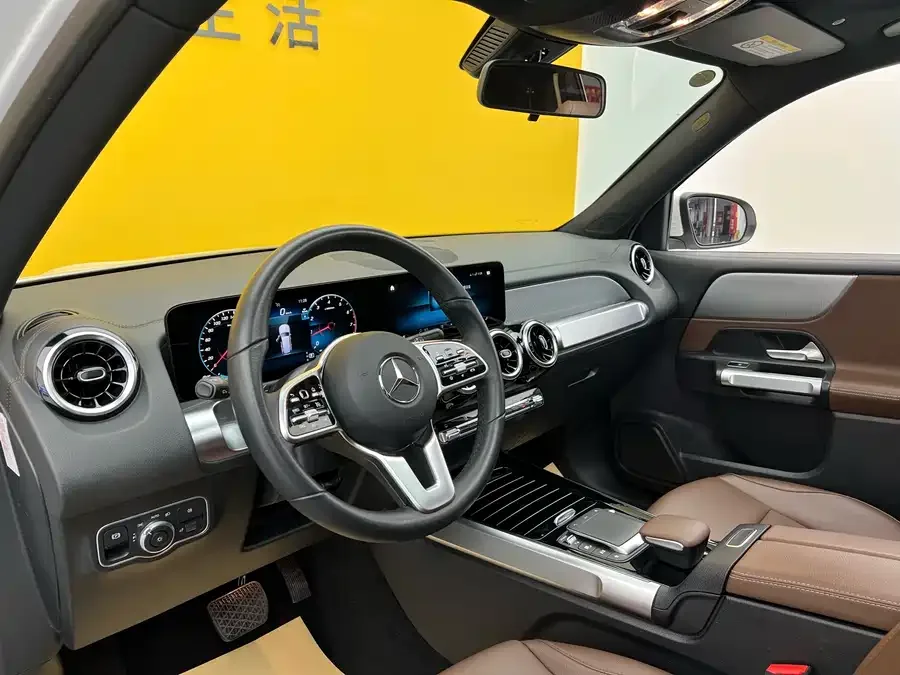 Mercedes-Benz GLB-Class Mercedes-Benz GLB 2023 GLB 200 Fashion Edition 2023 — миниатюра 2