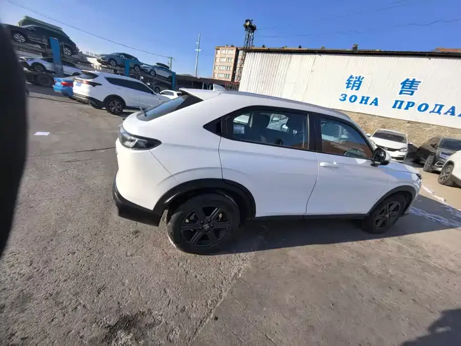 Honda WR-V 2023 1.5L CVT Hot Edition 2023 — миниатюра 2
