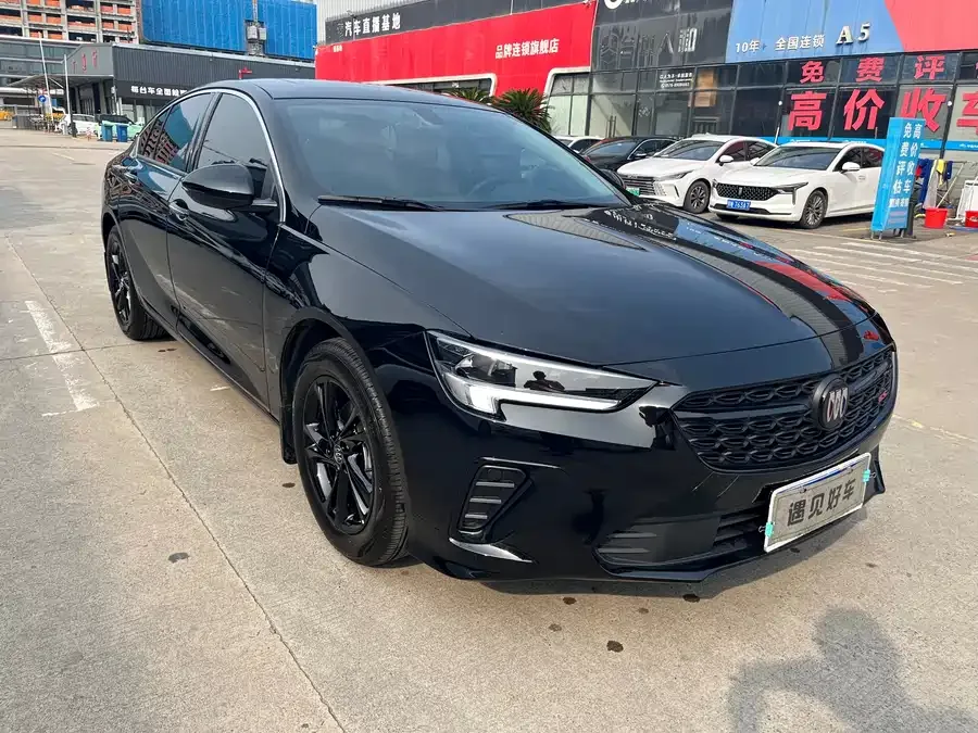 Buick Regal Buick Regal 2025 25T Premium Edition 2026 — миниатюра 3