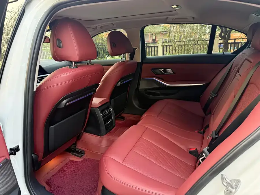 BMW 3 series BMW 3 Series 2022 facelift 320Li M Sport package 2022 — миниатюра 2