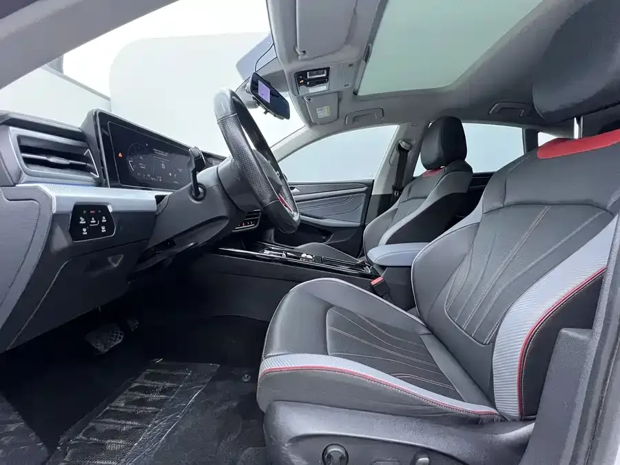 Volkswagen Lamando 2022 Lingdu Lingdu L 280TSI DSG Cool Edition 2022 — миниатюра 5