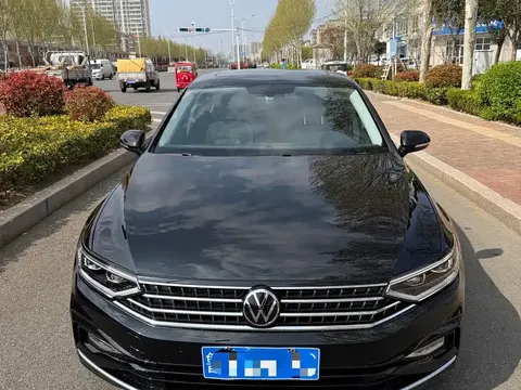 Volkswagen Magotan 2023 buy in Moscow