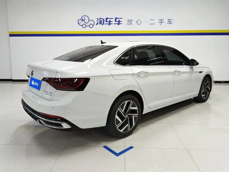 Volkswagen Sagitar 2023 Sagitar 300TSI DSG Beyond Edition 2024 — миниатюра 3