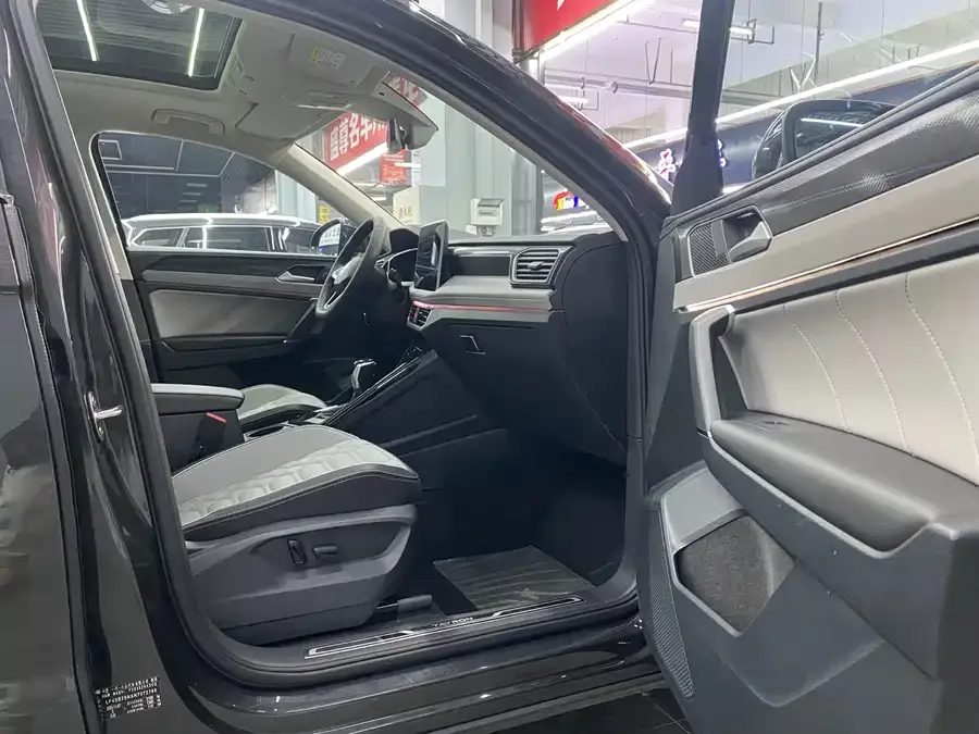 Volkswagen Tayron Tanyue 2023 280TSI 2WD Luxury Plus Advanced Edition 2023 — миниатюра 2