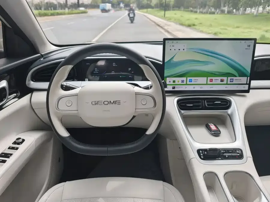 Geely Star Wish Star Wish 2025 310km Dream Edition 2025 — миниатюра 3
