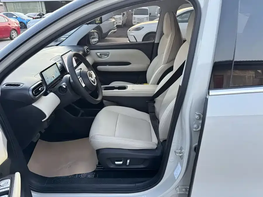 Wuling Bingo PLUS Wuling Bingo PLUS 2024 510km Five-seat Edition 2025 — миниатюра 2