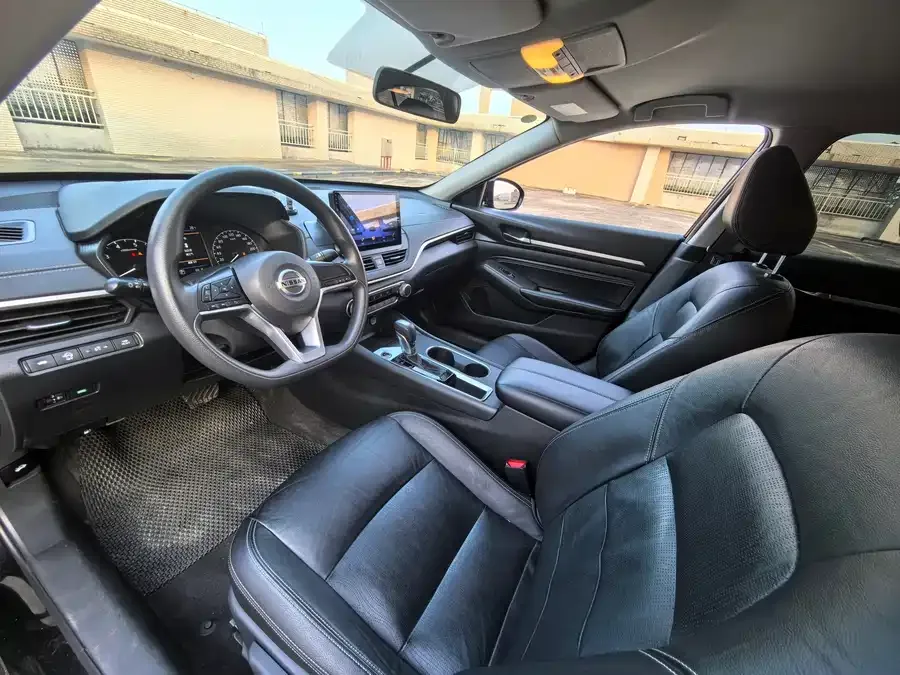 Nissan Altima Teana 2021 2.0L XE Fashion Edition 2022 — миниатюра 2