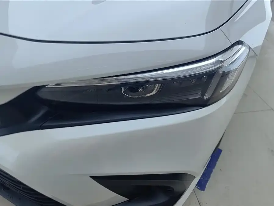 Honda Civic 2023 Civic 240TURBO CVT Power Edition 2024 — миниатюра 2
