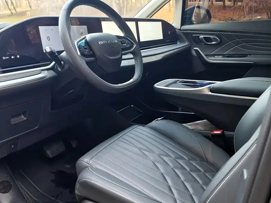 Maxus G90 2024 2.0T Star Seven-Seater Edition 2024 — миниатюра 2