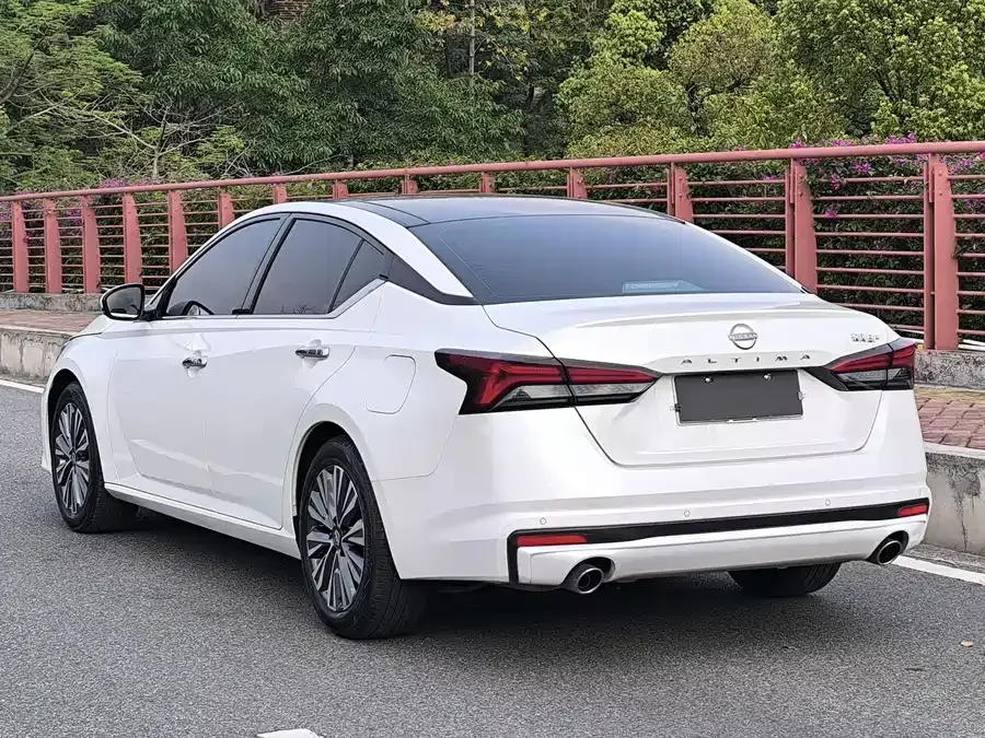 Nissan Altima 2022 Teana 2.0L XL-TLS Enjoy Edition 2023 — миниатюра 2
