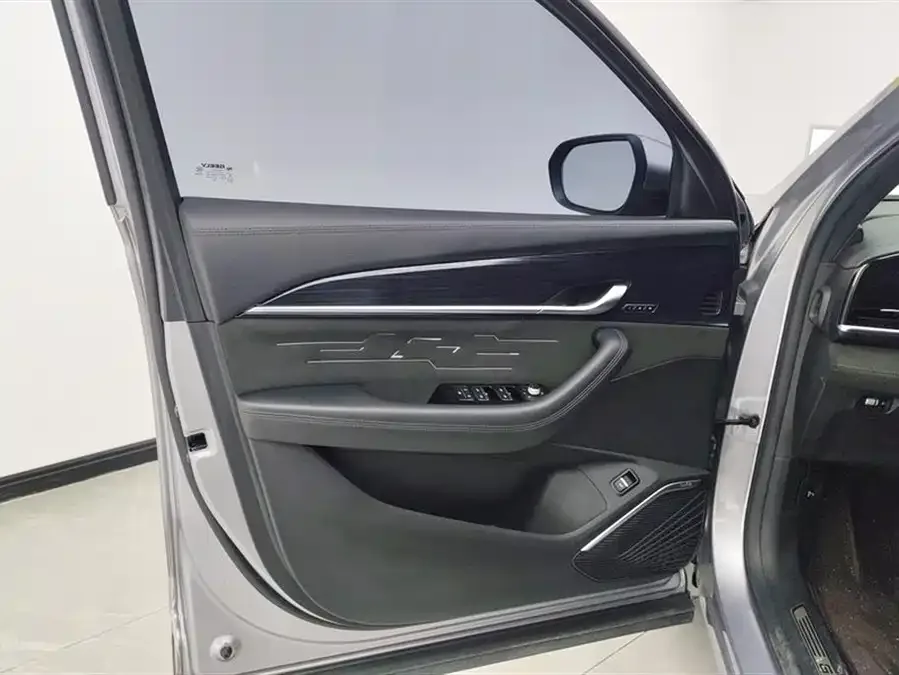 Geely Monjaro Xingyue L 2024 2.0TD High Power Automatic 2WD Skyline Edition 2024 — миниатюра 4