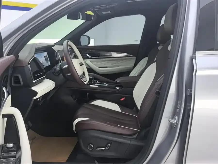 Geely Monjaro Xingyue L 2021 2.0TD DCT EVO 2WD Premium Edition 2022 — миниатюра 3